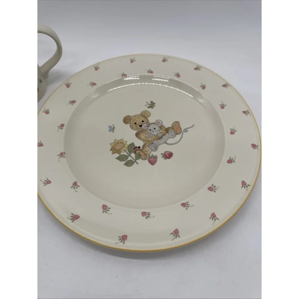 Mikasa Teddy Set Of Dinner Plate, Mug And Cereal Bowl CC018